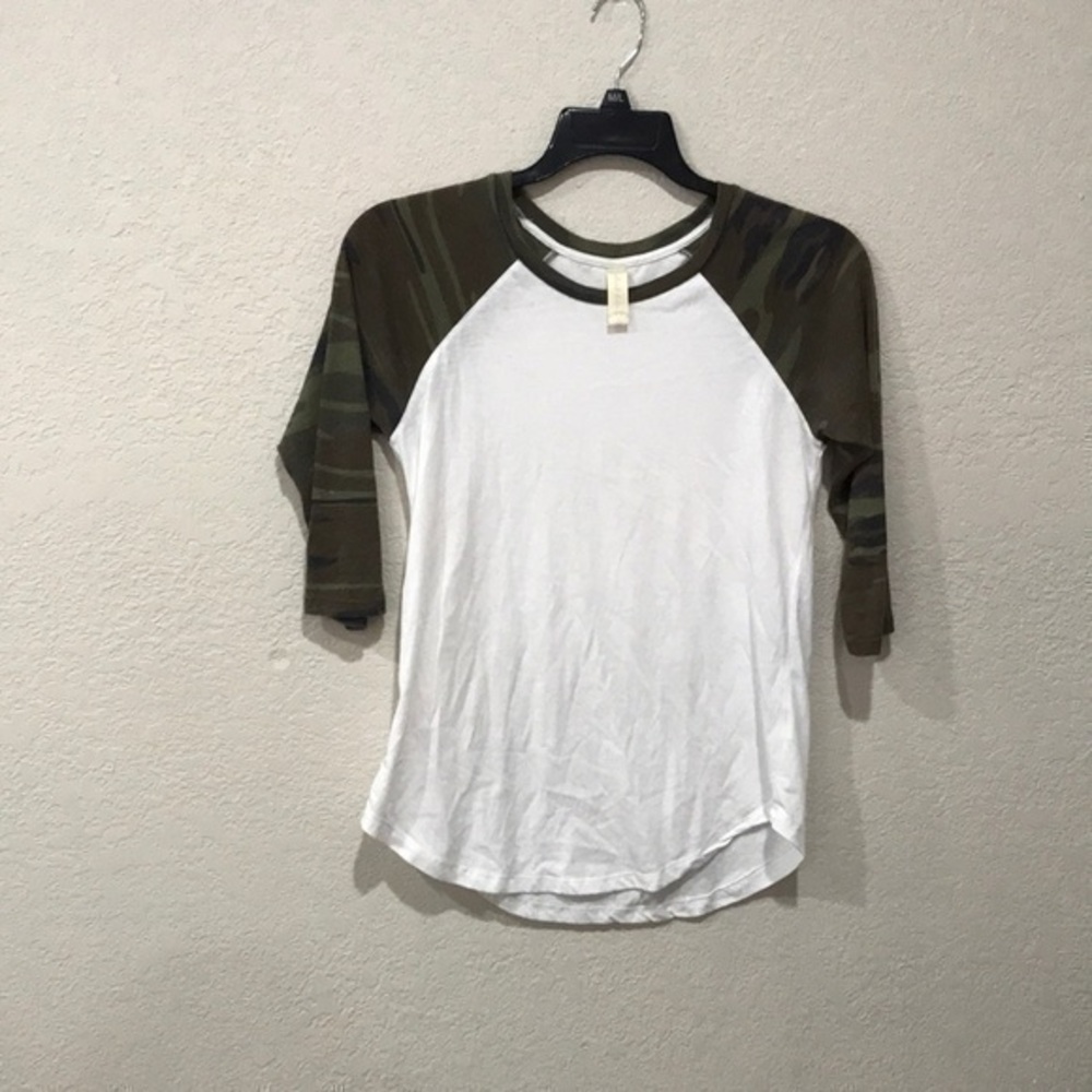 Altar’d state 3/4 sleeve shirt